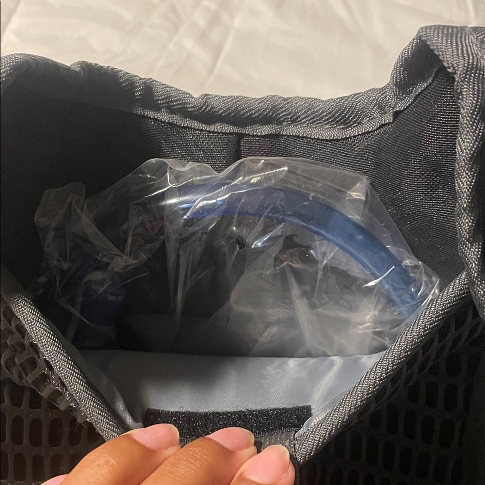 Black Hydration Backpack - image 3